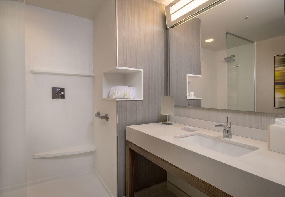Courtyard By Marriott Waterloo Cedar Falls Luaran gambar