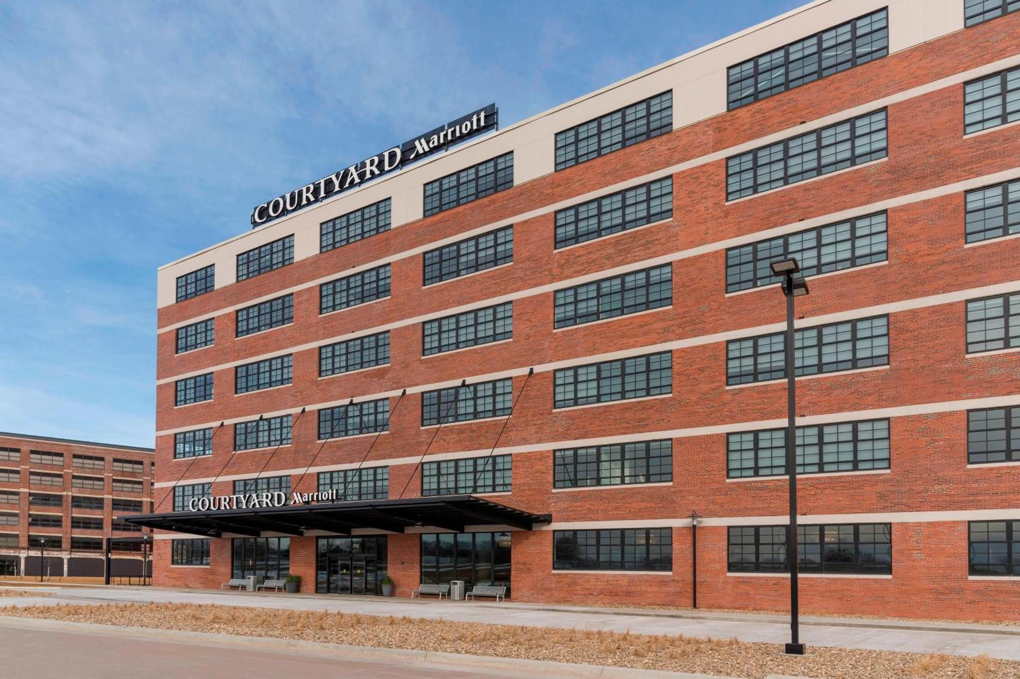 Courtyard By Marriott Waterloo Cedar Falls Luaran gambar